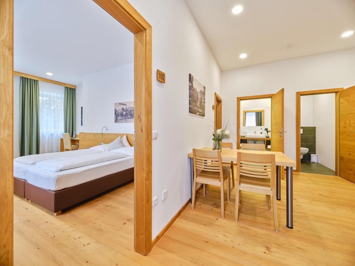 Hofwirthotel Sankt Martin im Innkreis Экстерьер фото